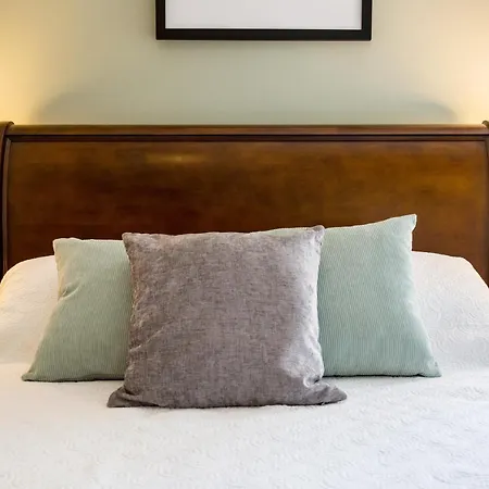 The Crescent - Your Daire Bristol
